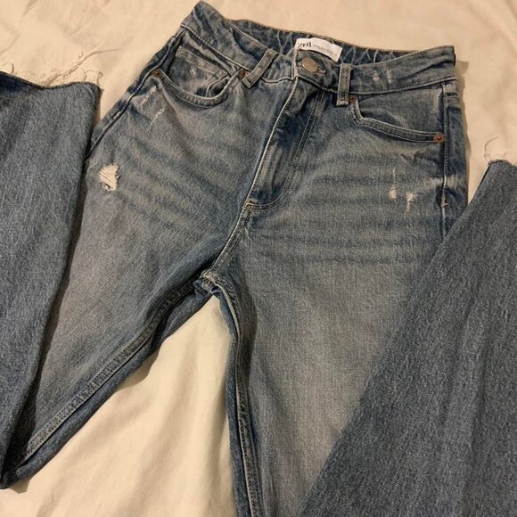 Zara Women's Blue Jeans - Picture 1 of 2